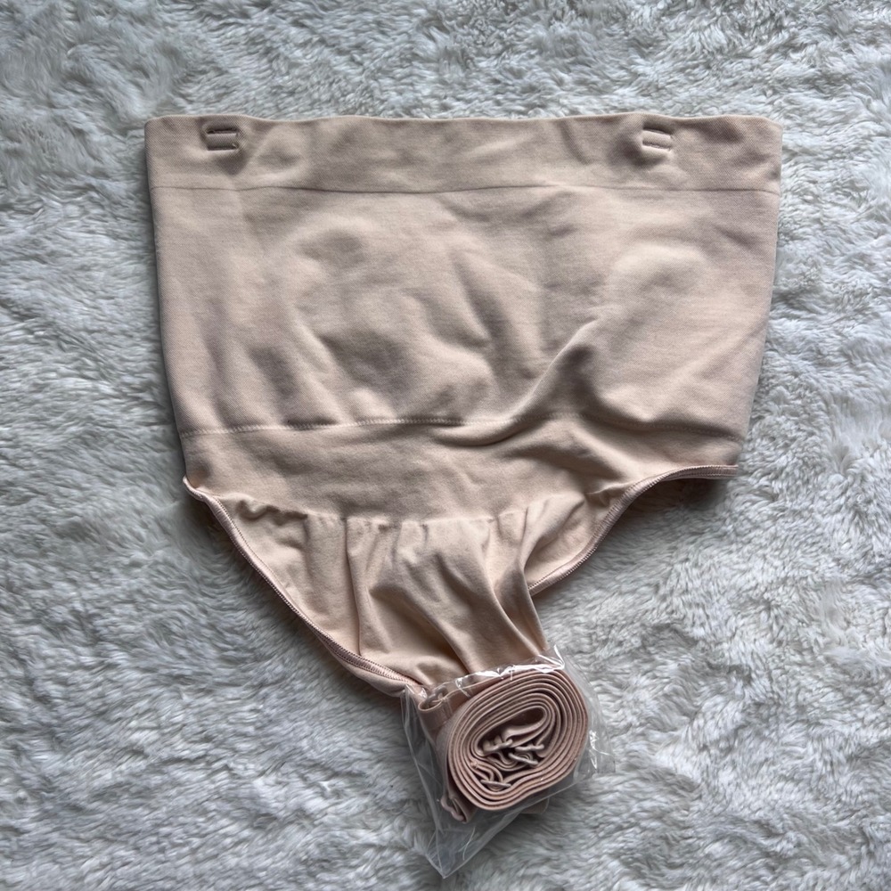 SKIMS Women's Sculpting High Waist Thong Sand Beige Shapewear Large RN158973